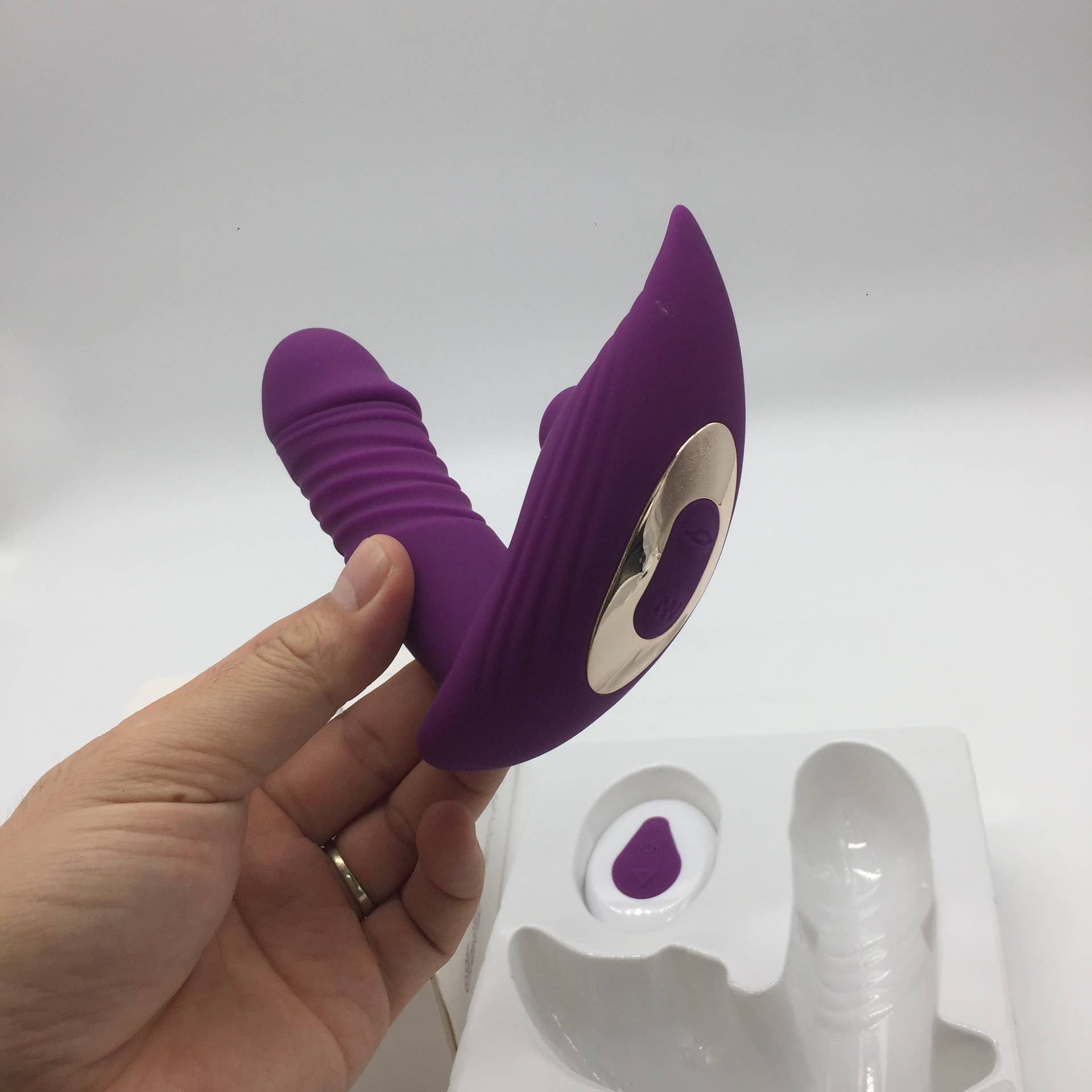 Remote control telescopic vibrator